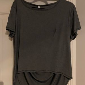 GREY LULU LEMON TOP NEVER WORN
